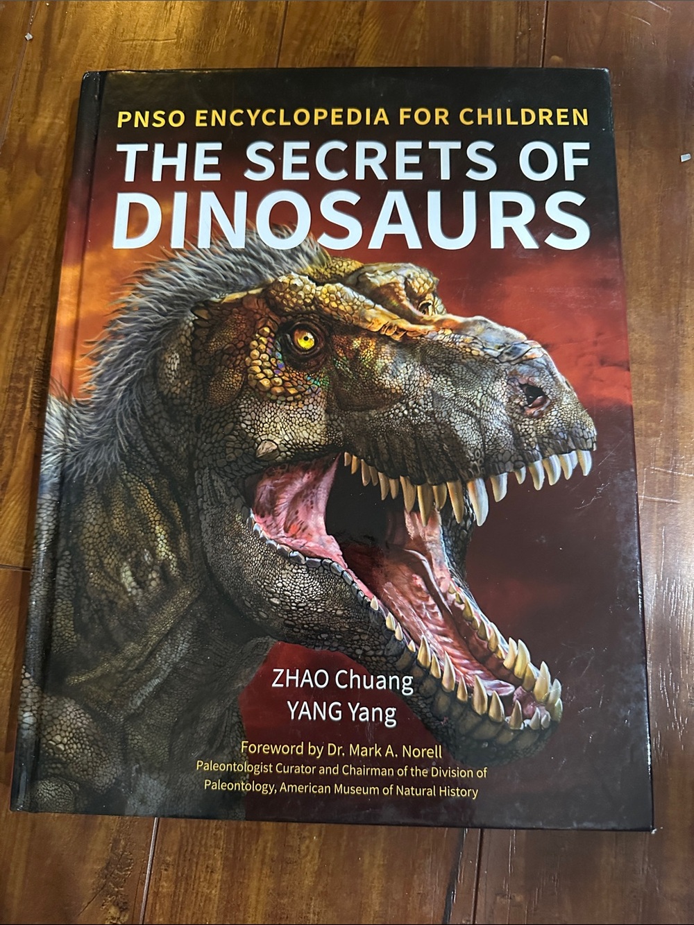 PNSO The Secrets of Dinosaurs Zhao Chuang Yang Yang Hardcover Encyclopedia